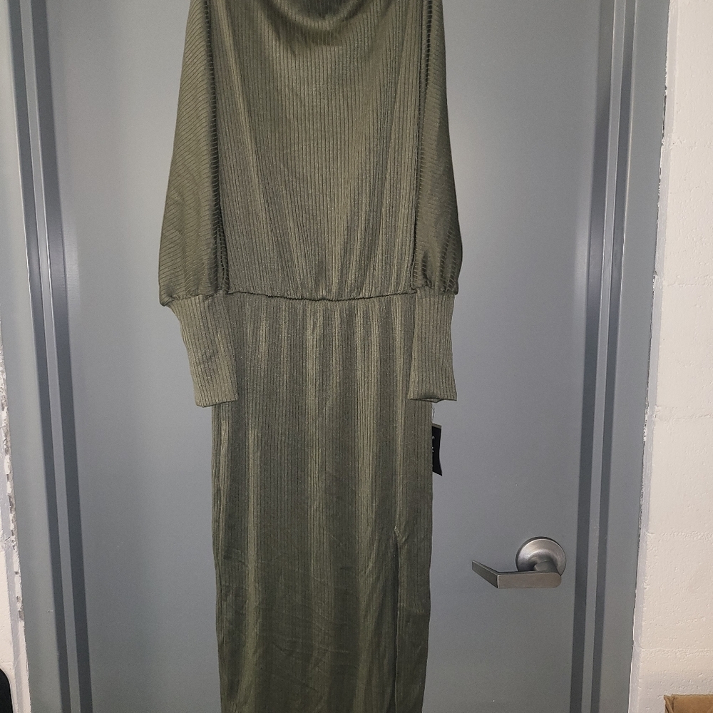 NWT Lulu's Maxi Dress Womens Small Olive